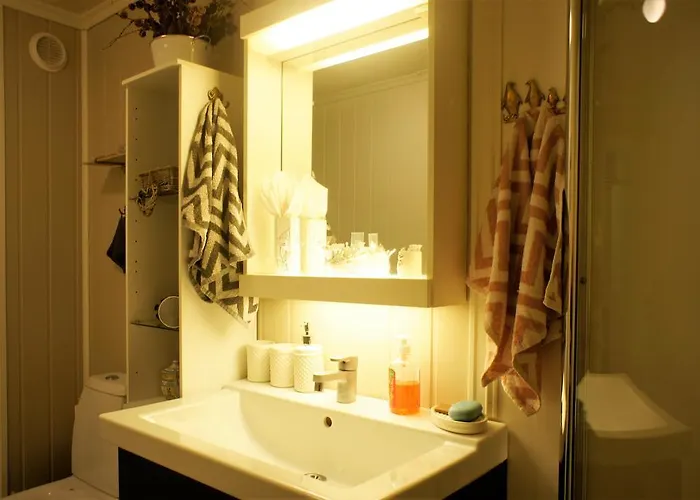 Berge & Laila's Private *